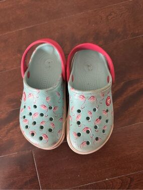 CROCS Kids Clog  with Pink Flamingo Print and Pink Heel Strap